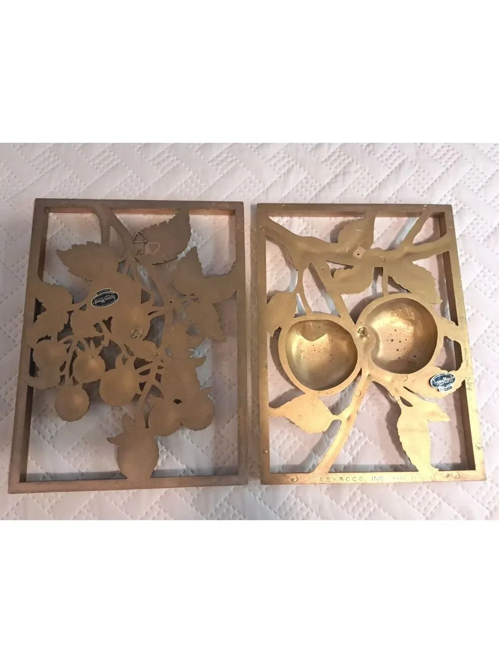Vintage Set of 2 Syroco Hollywood Regency MCM Gold Molded Fruit Wall Plaques
